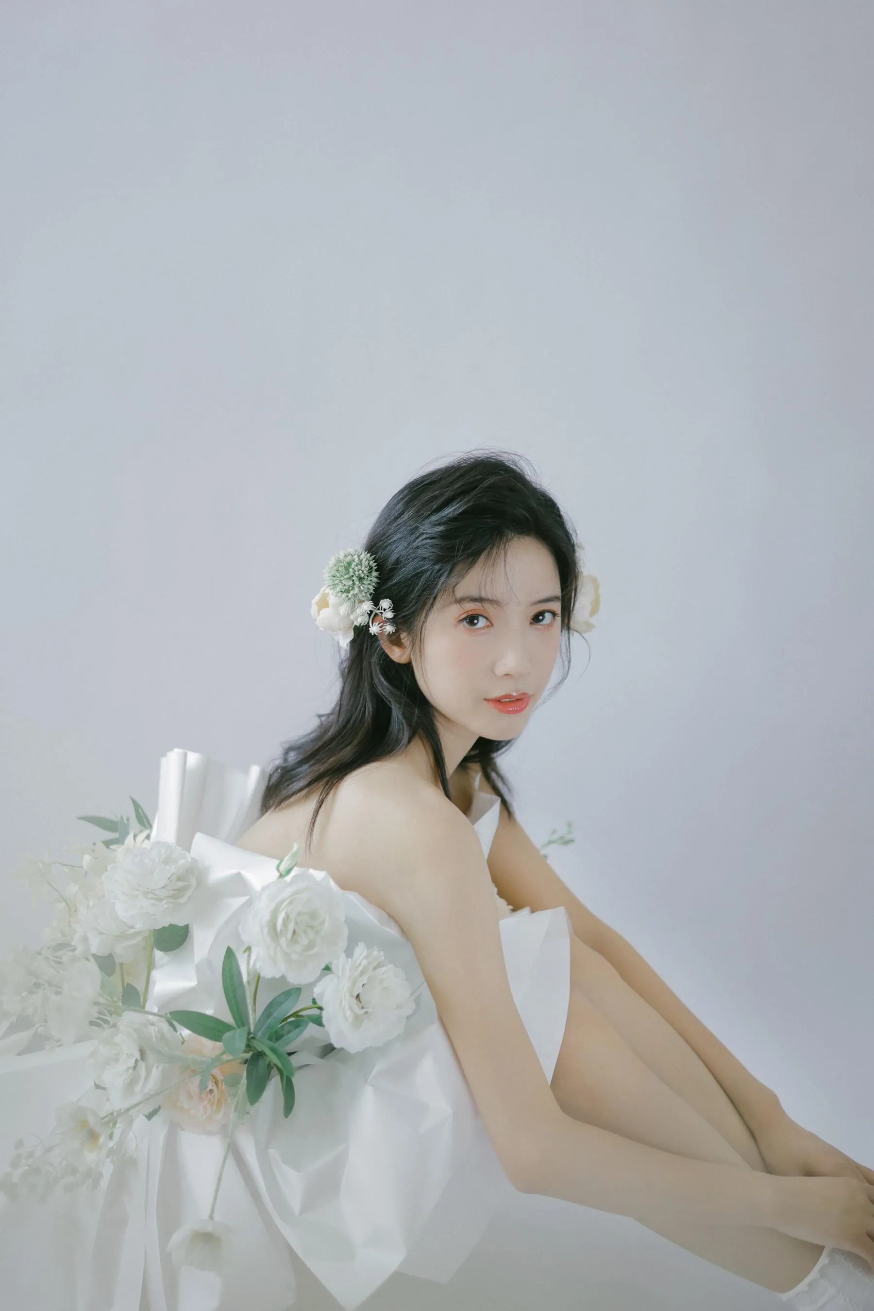 [YITUYU艺图语]2022.07.26 花束女孩 一只阿梦崽 [32P]插图5